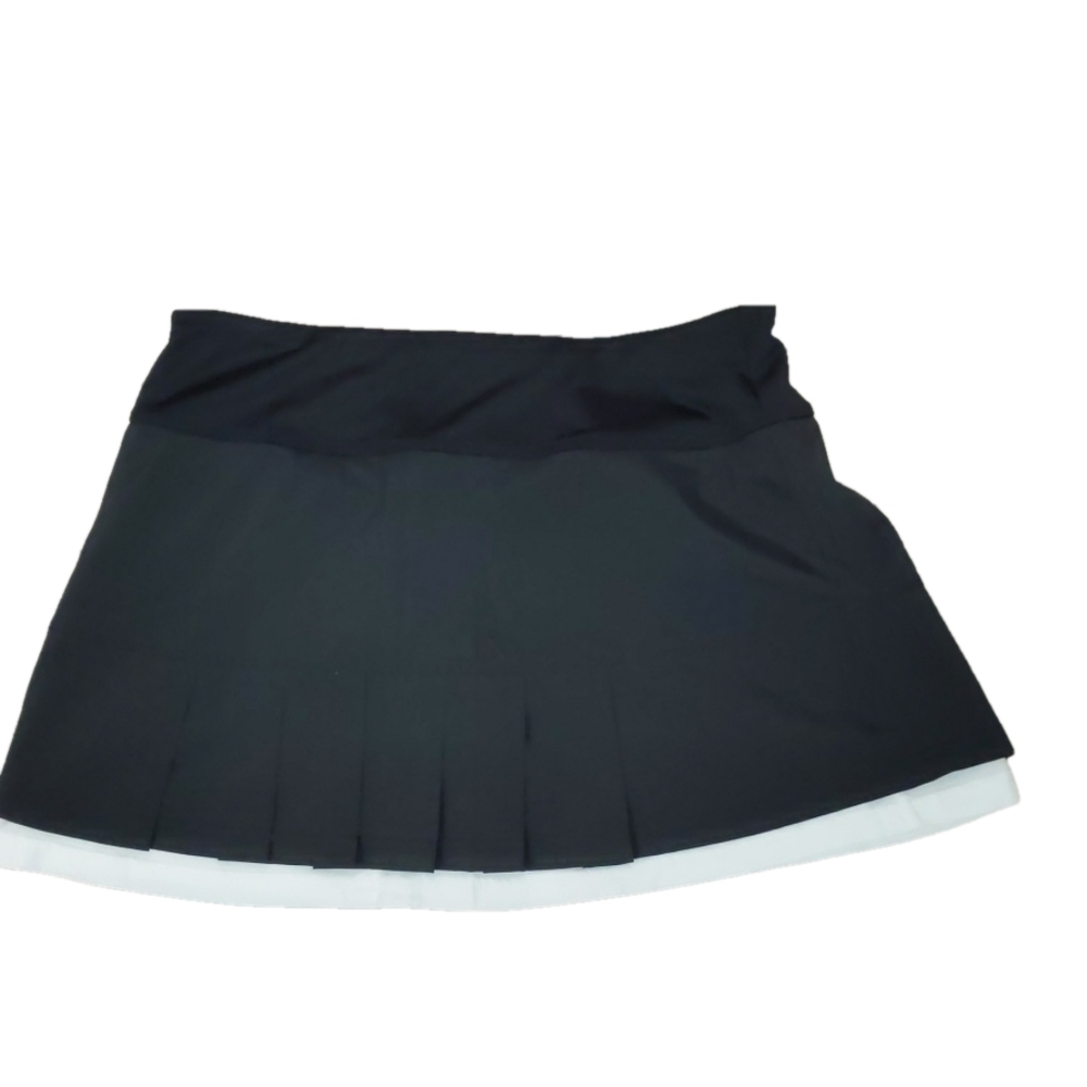 Bolle black white tennis skort size large